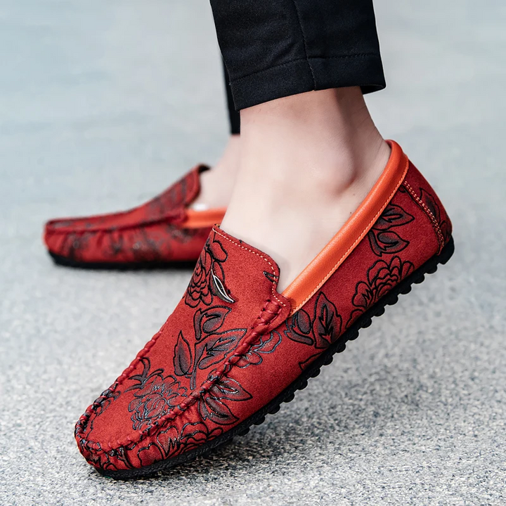 Mocasines florales de piel